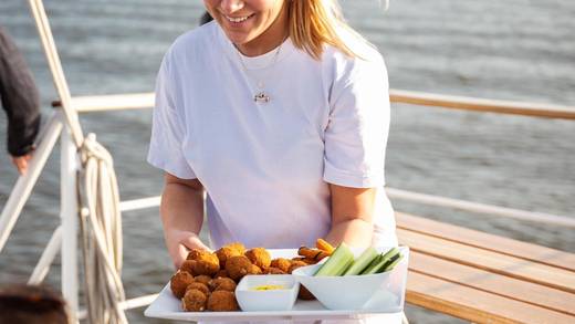 BootBootBoot-Abel-Tasman-catering