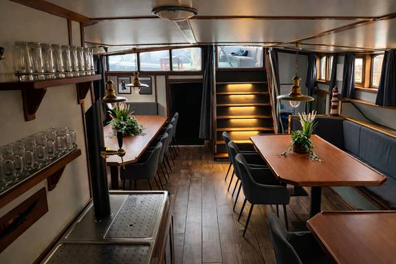 BootBootBoot-Alliantie-Salon-achteraanzicht