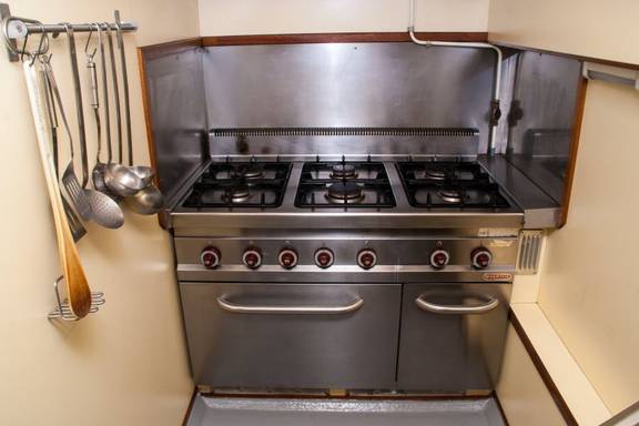 Large gas cooker in the galley of the Summertime