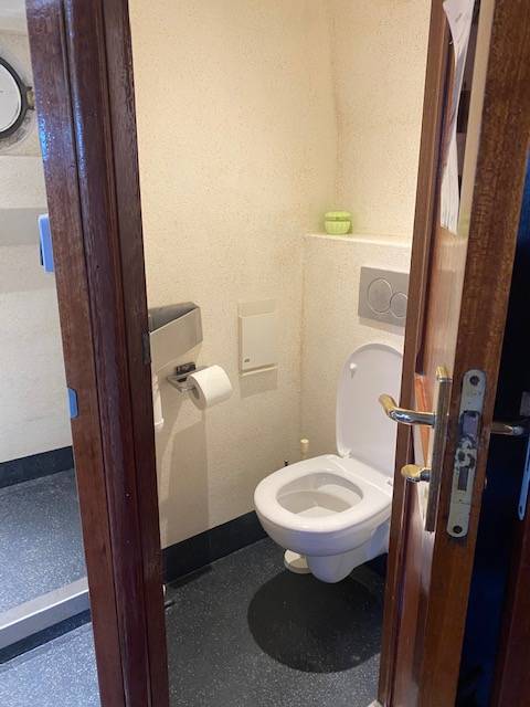 Toilet aboard the Boekanier