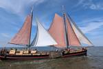 Chateauroux under sail, viewed from the side