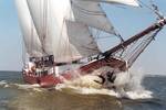 Bow of the Frisius van Adel while sailing