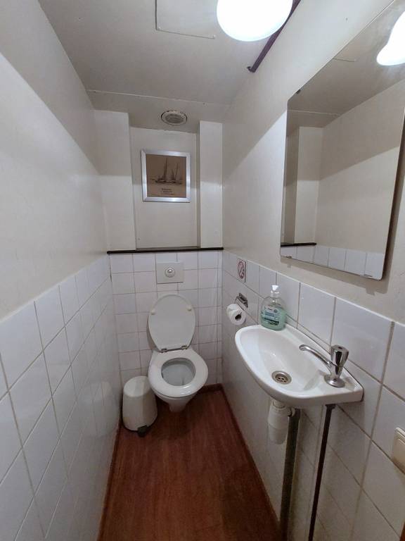 Toilet and washbasin aboard the Johanna Engelina