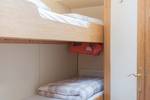 Bunk bed in a twin-berth cabin of De Vrouw Dina