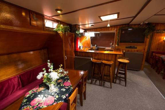 BootBootBoot klipper Arbeid Adelt salon