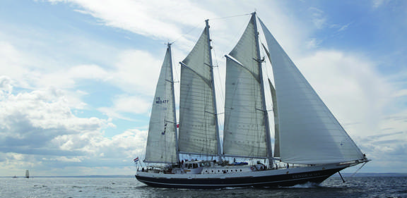 Three-masted schooner Eendracht with white sails hoisted